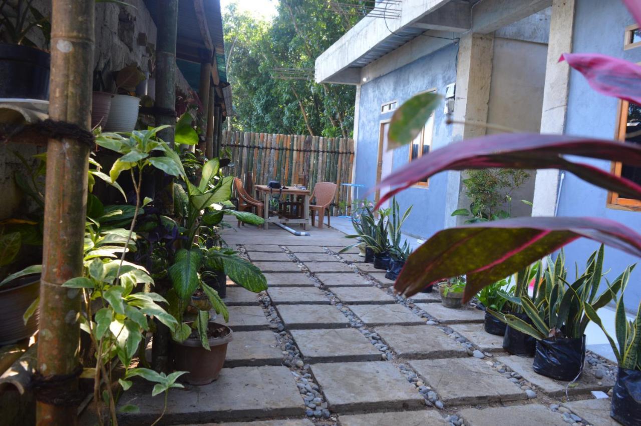 Labuan Bajo Mahoni Guesthouse 외부 사진